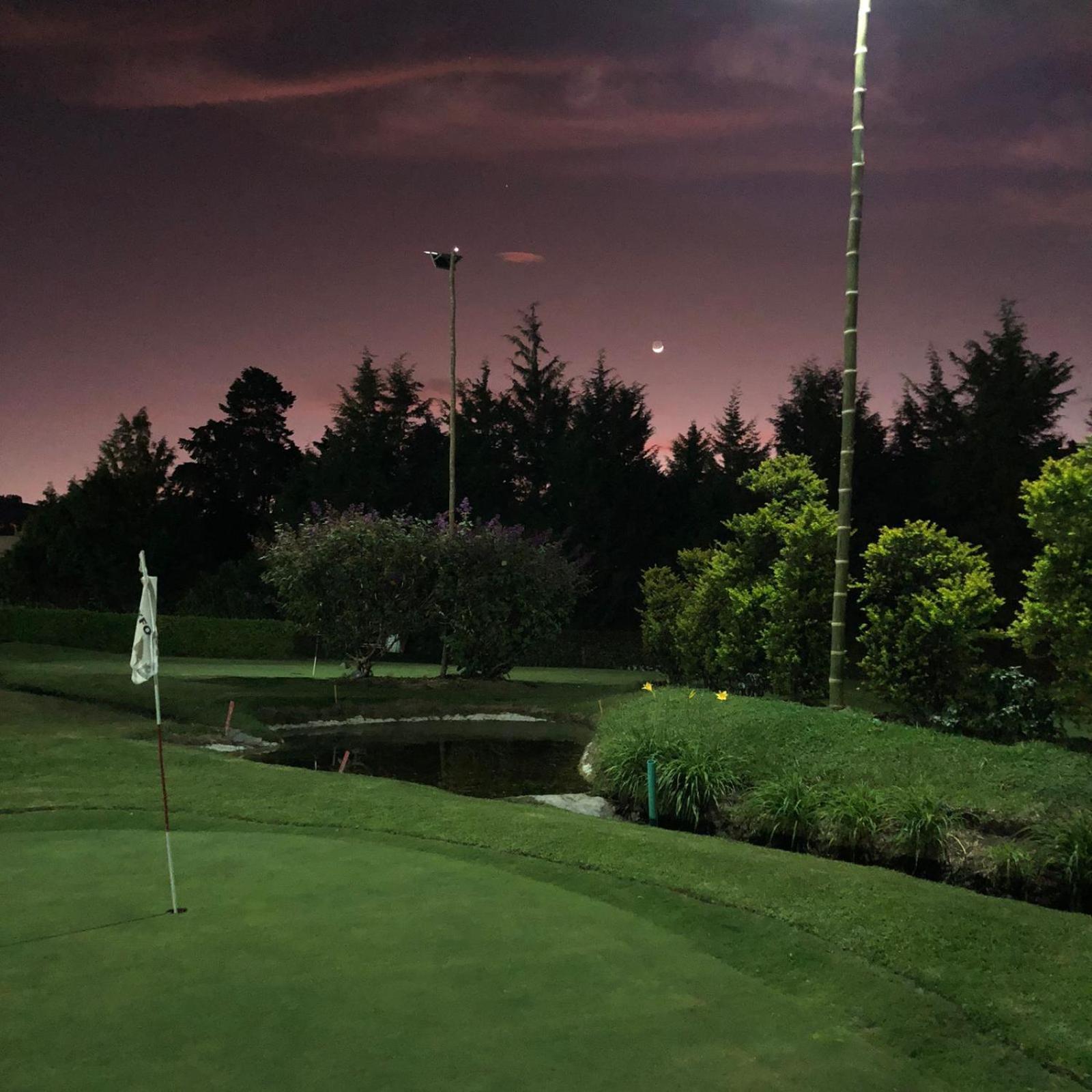 Hotel & Golf Isak Aeropuerto Rionegro Exterior photo